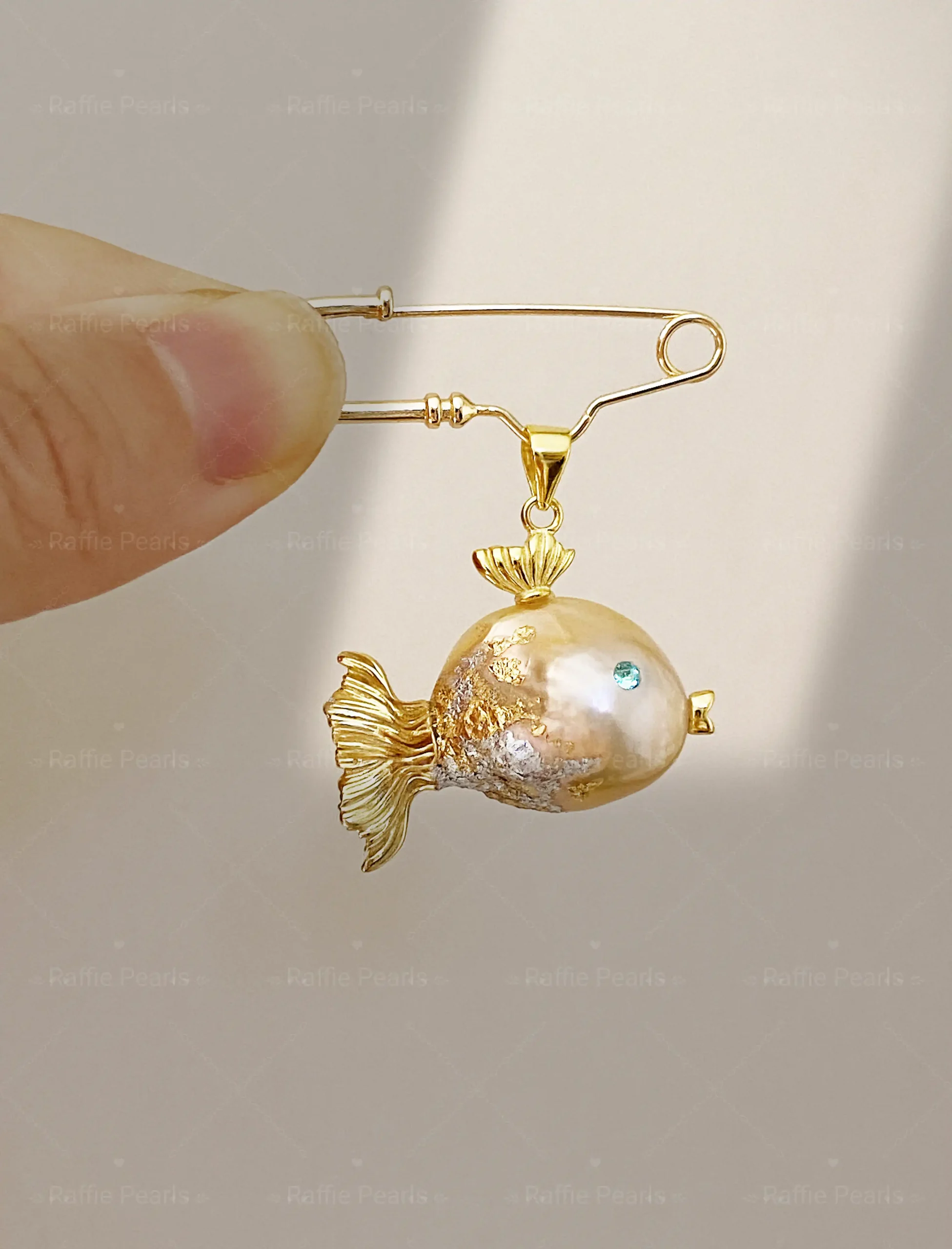 Pearl Fish Necklace – One-of-a-Kind Cute Pearl Pendant - raffiepearls01