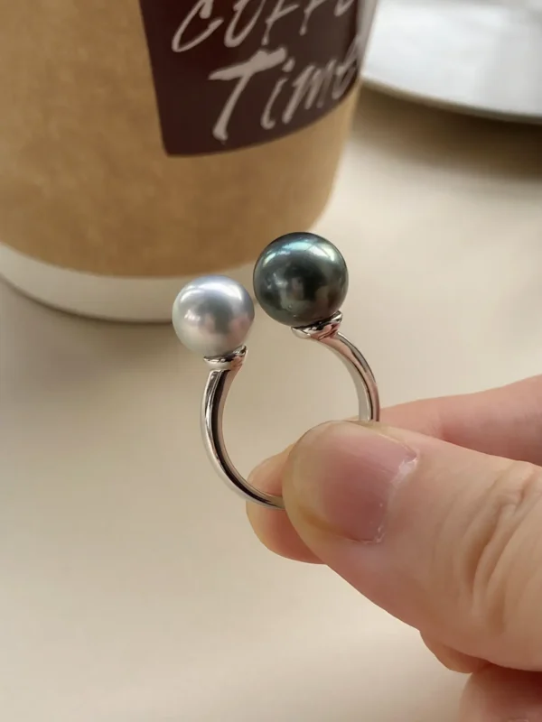 Black and White Pearl Ring – Sterling Silver Ring with Natural Pearls – raffiepearls12