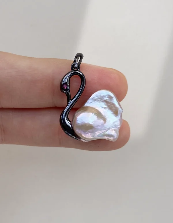 Swan Necklace in Black, Silver, Gold - Real Baroque Pearls - raffiepearls28
