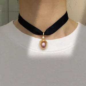 Black Choker with Pearl – Silk Ribbon Necklace with Colored Baroque Pearl - raffiepearls15