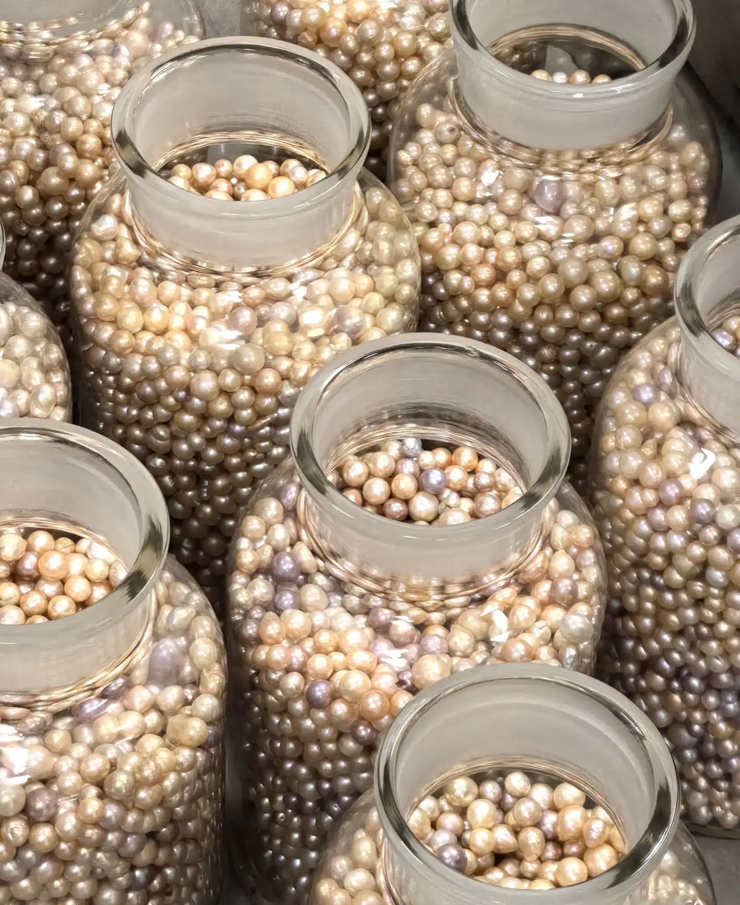 Saltwater vs Freshwater Pearls & the Rise of Edison Pearl - Raffie Pearls