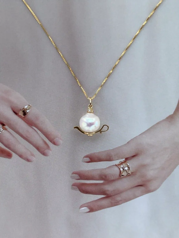 Pearl Pendant | Real Baroque Pearl in Gold Plated Silver Genie's Lamp - raffiepearls42