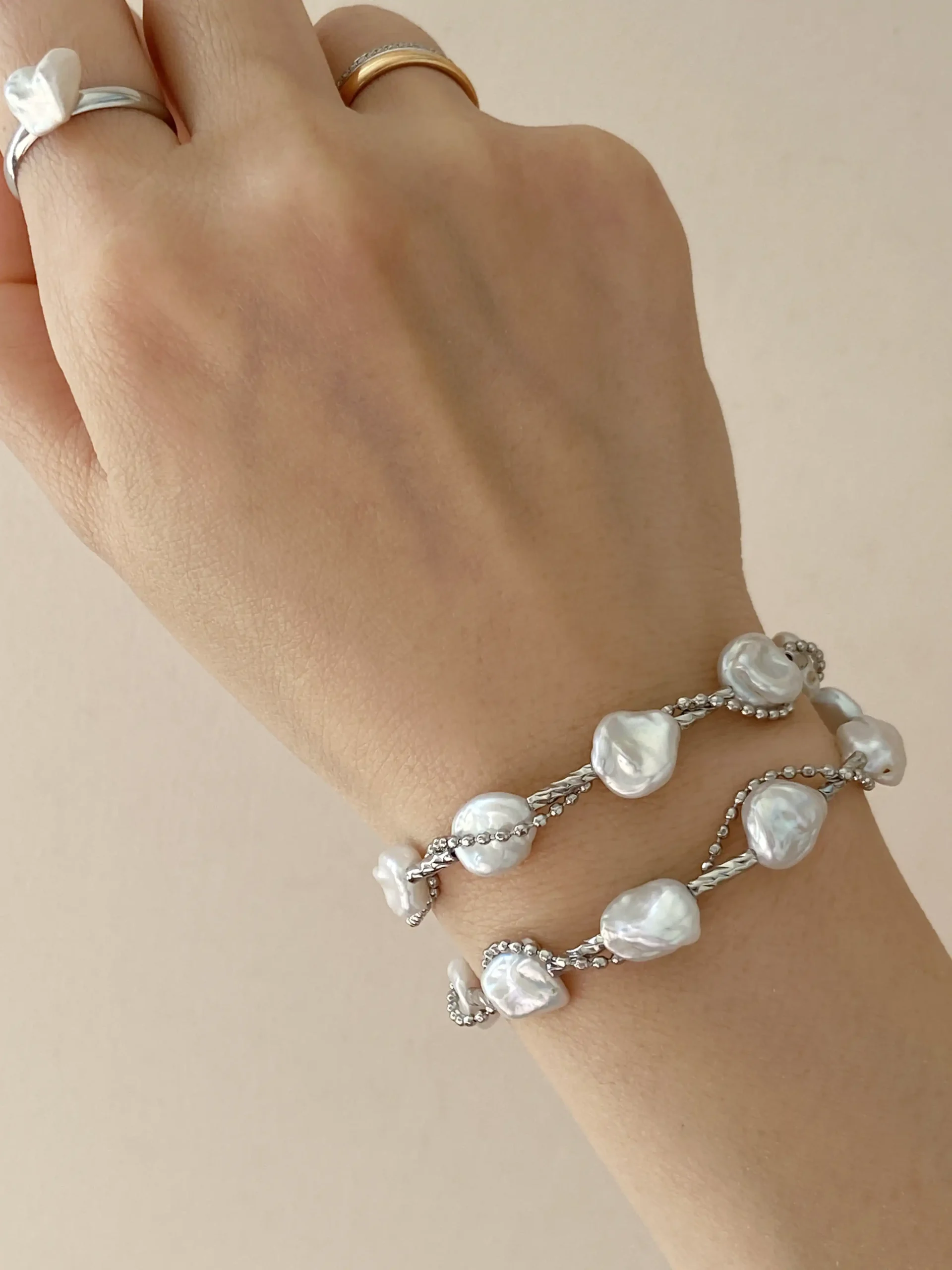 Keshi Pearl Necklace | Tarnish-Free, Layered or Intertwined Chain Pearl Necklace