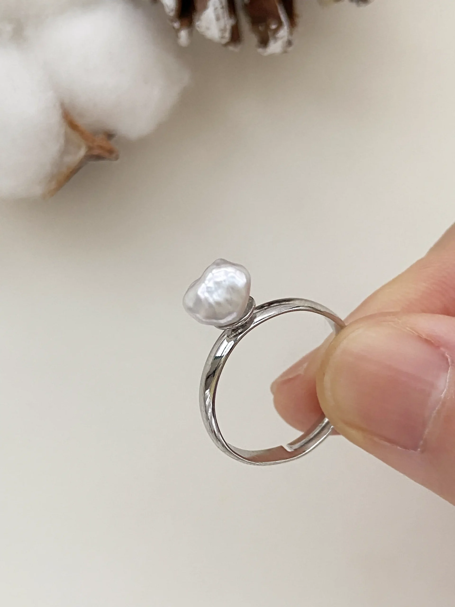 Raffie Pearls 2025 Black Friday Gift Rings