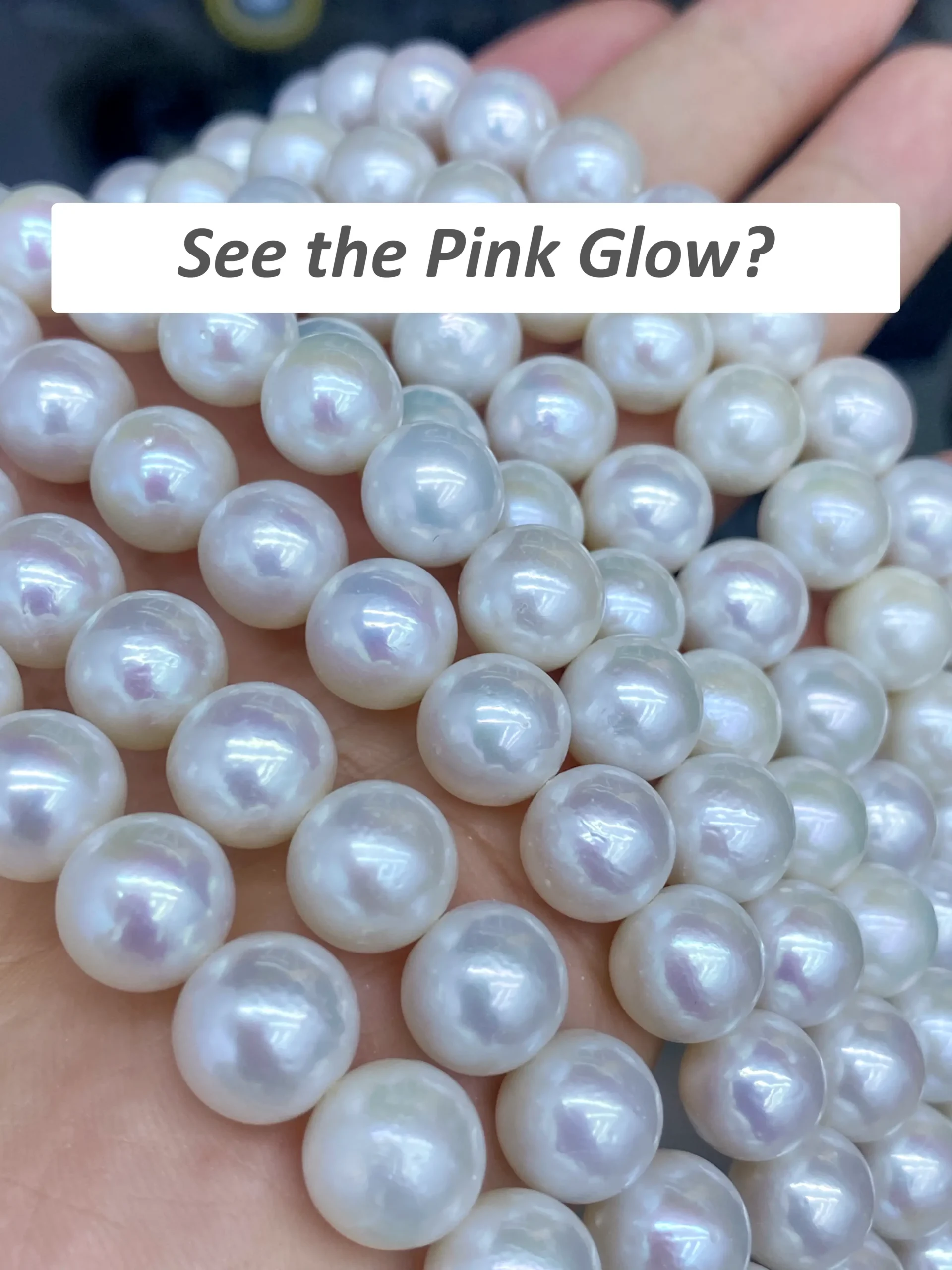 Close-up of Edison pearl showing pink overtone